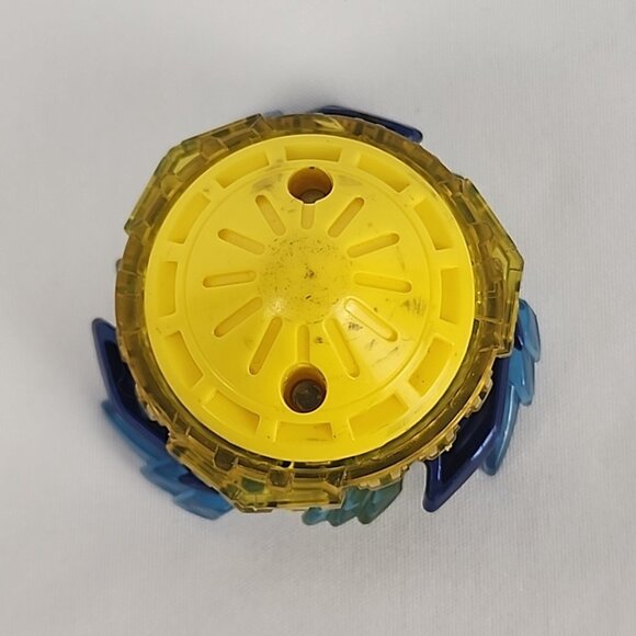 Hasbro Tomy Beyblade Burst Switch Strike Genesis‎ Valtryek V3 Top Anime Vietnam - Picture 9 of 14